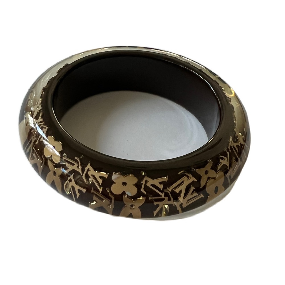 Louis Vuitton bracelet resin inclusion